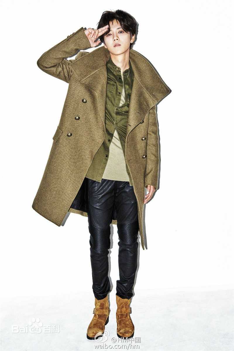 鹿晗(LUHAN)精选时尚图册