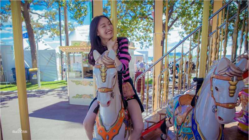 倪妮(NiNi)生活中的壁纸壁纸