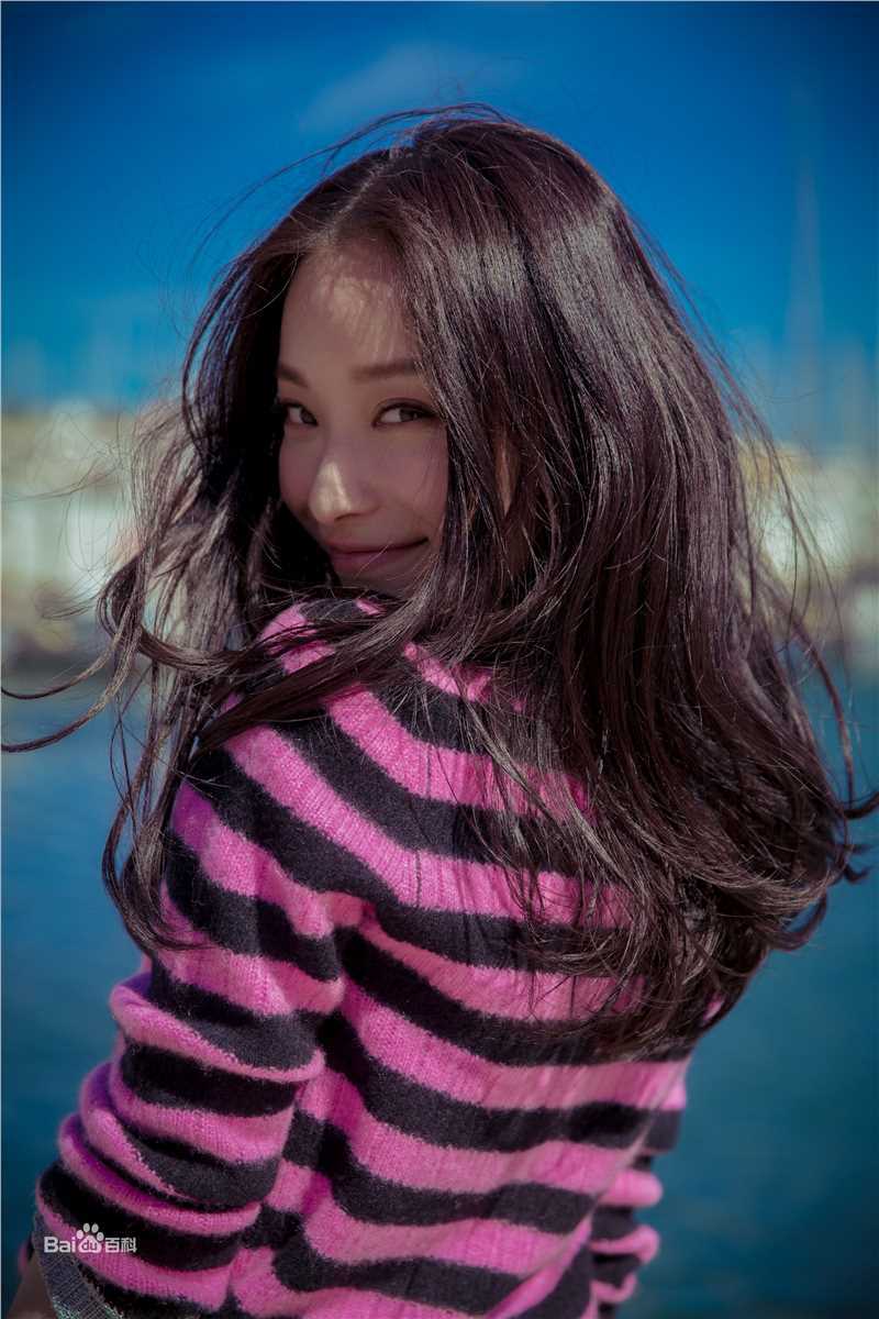 倪妮(NiNi)生活中的壁纸壁纸