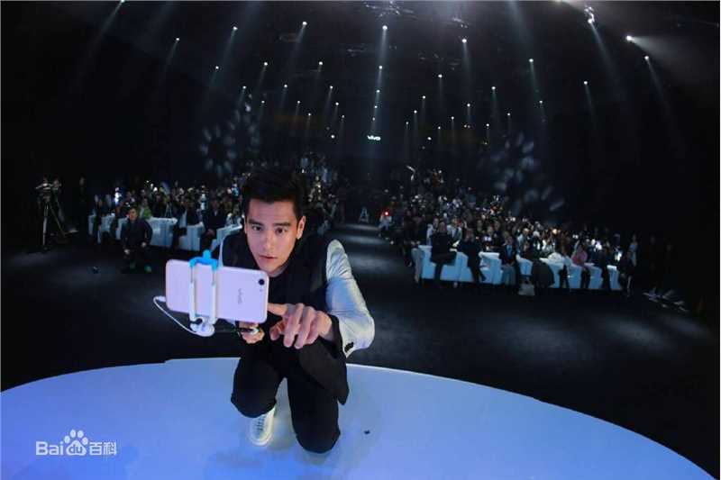彭于晏(Eddie Peng Yuyan)vivox9plus品鉴会素颜照相册