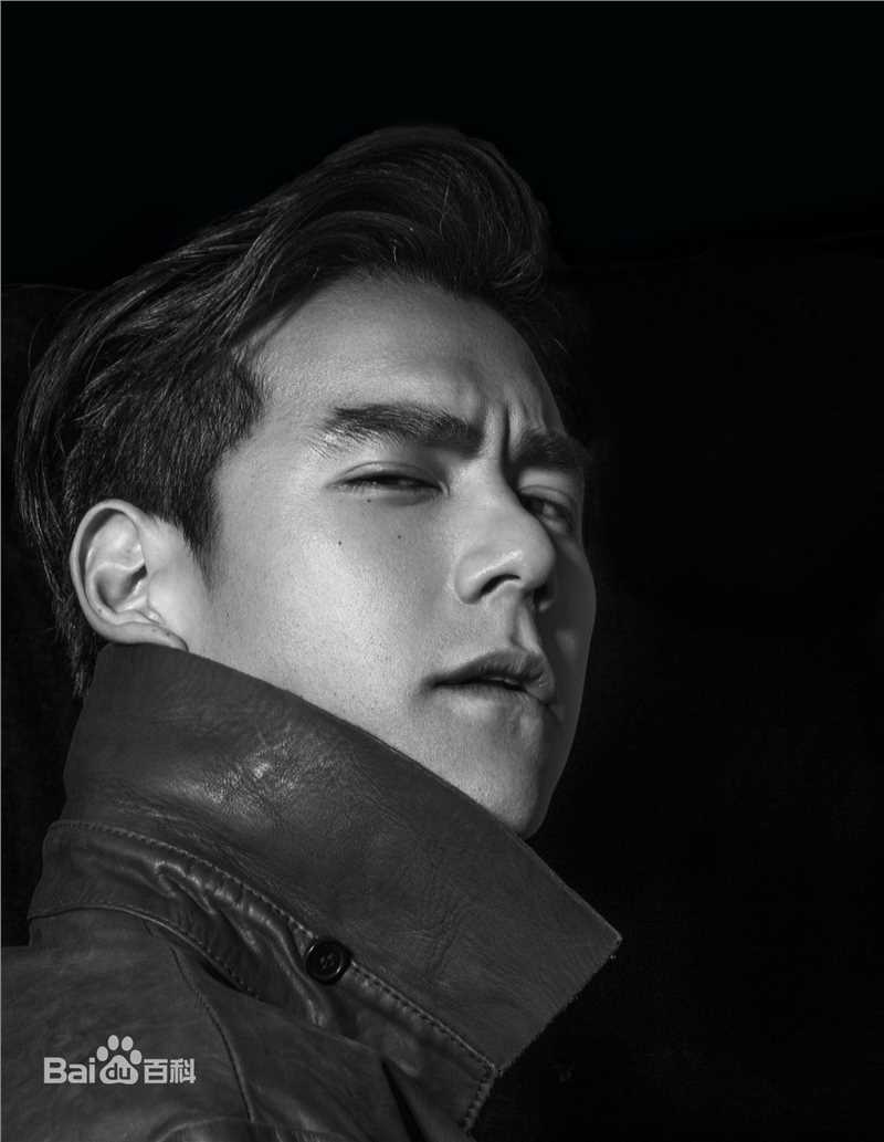 最优质彭于晏(Eddie Peng Yuyan)在《大众电影》中的相册