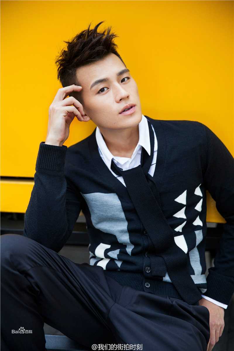 欧豪(Oho Ou)街拍时刻生活照