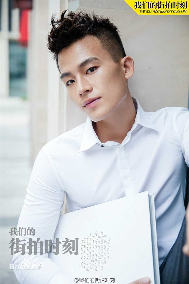 欧豪(Oho Ou)街拍时刻生活照