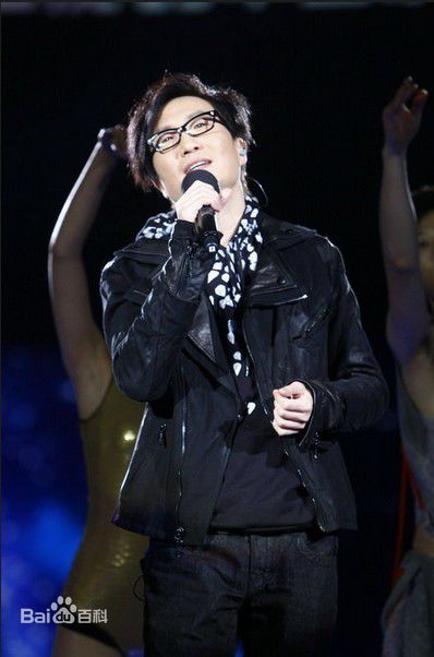 郑中基(Ronald Cheng)2011深圳卫视跨年音乐会壁纸壁纸