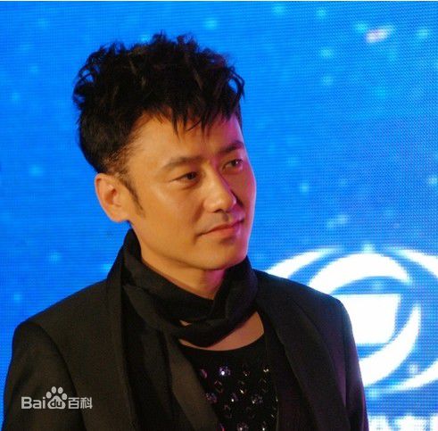 吴秀波活动宣传照生活照