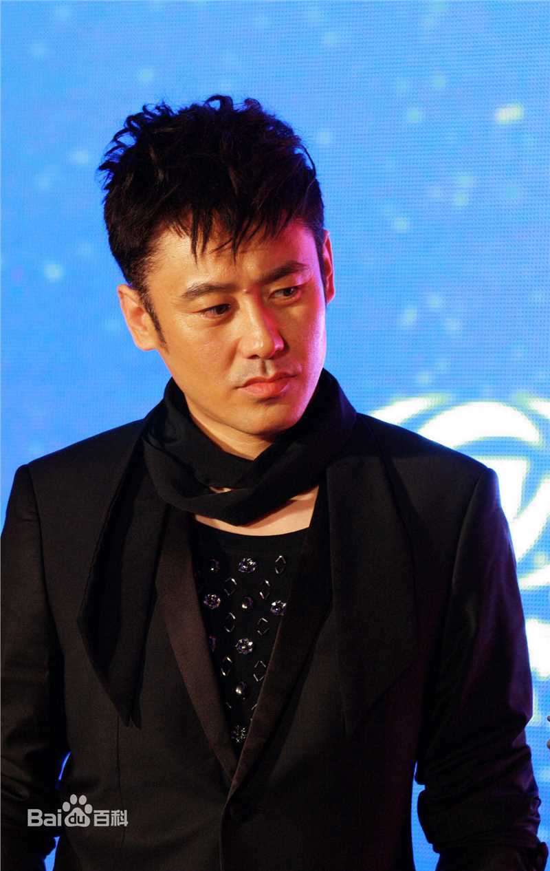 吴秀波活动宣传照生活照