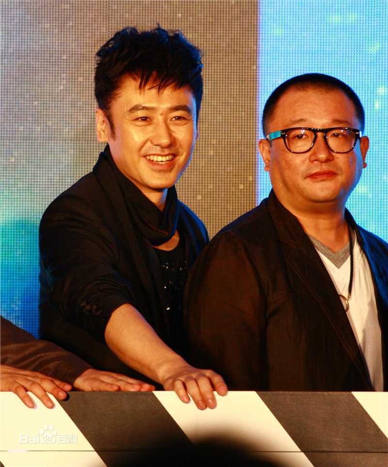 吴秀波活动宣传照生活照