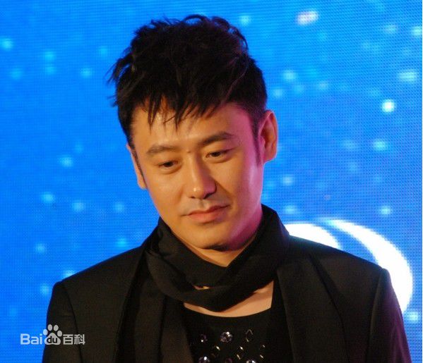 吴秀波活动宣传照生活照