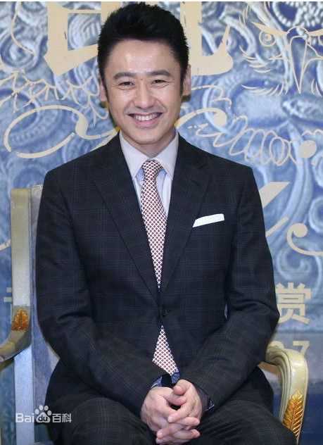 吴秀波活动宣传照生活照