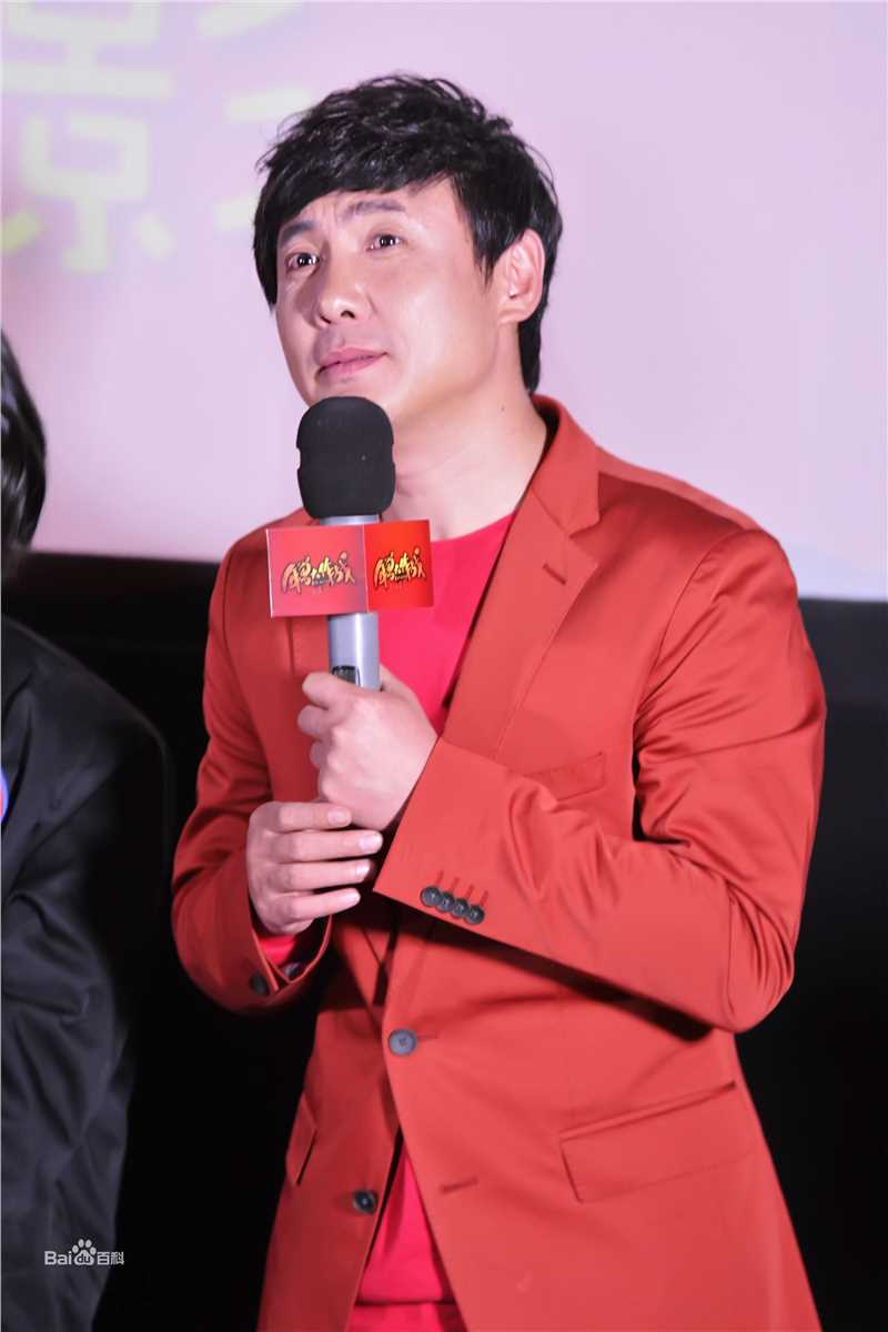 沈腾参加各种活动照片图册