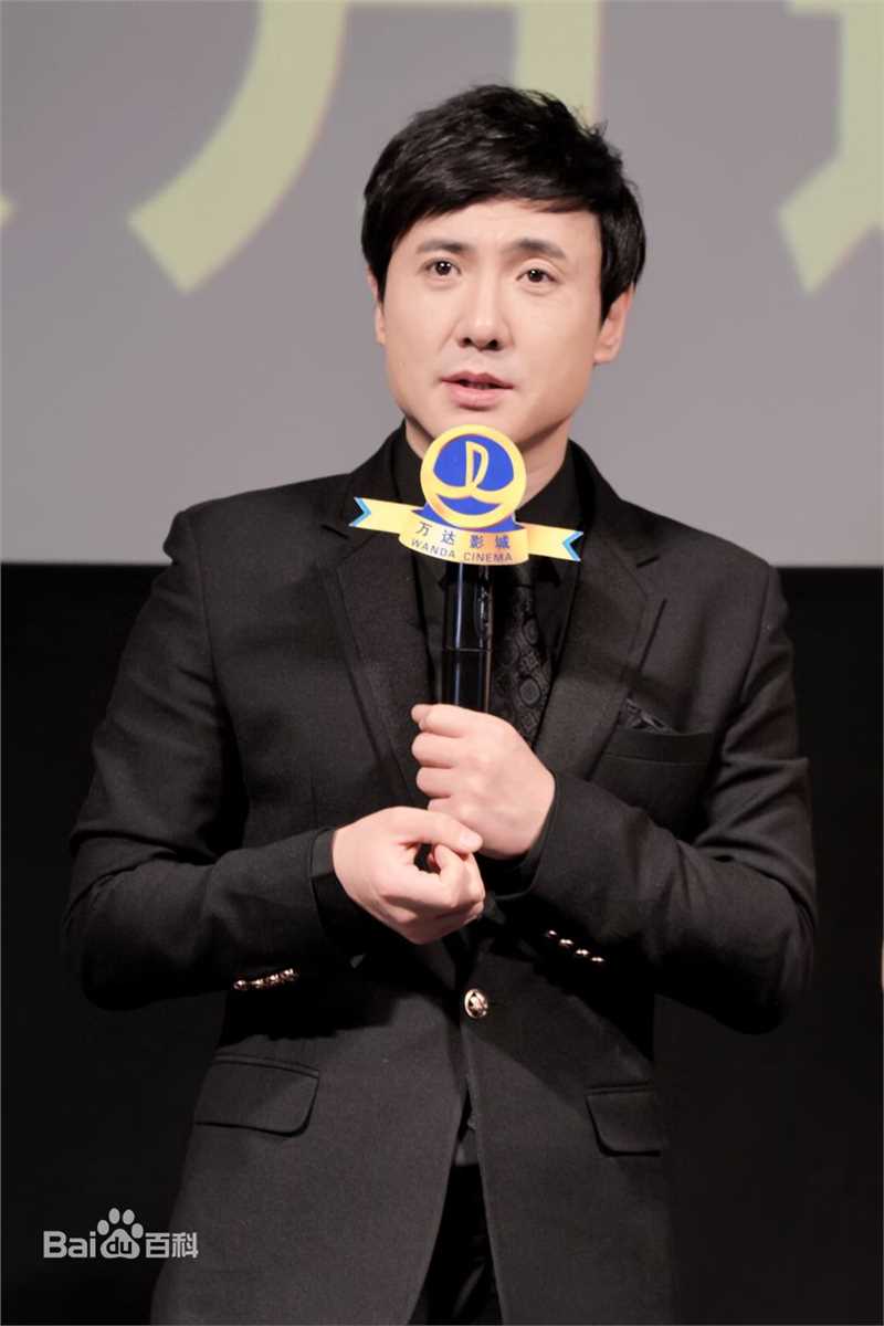 沈腾参加各种活动照片图册