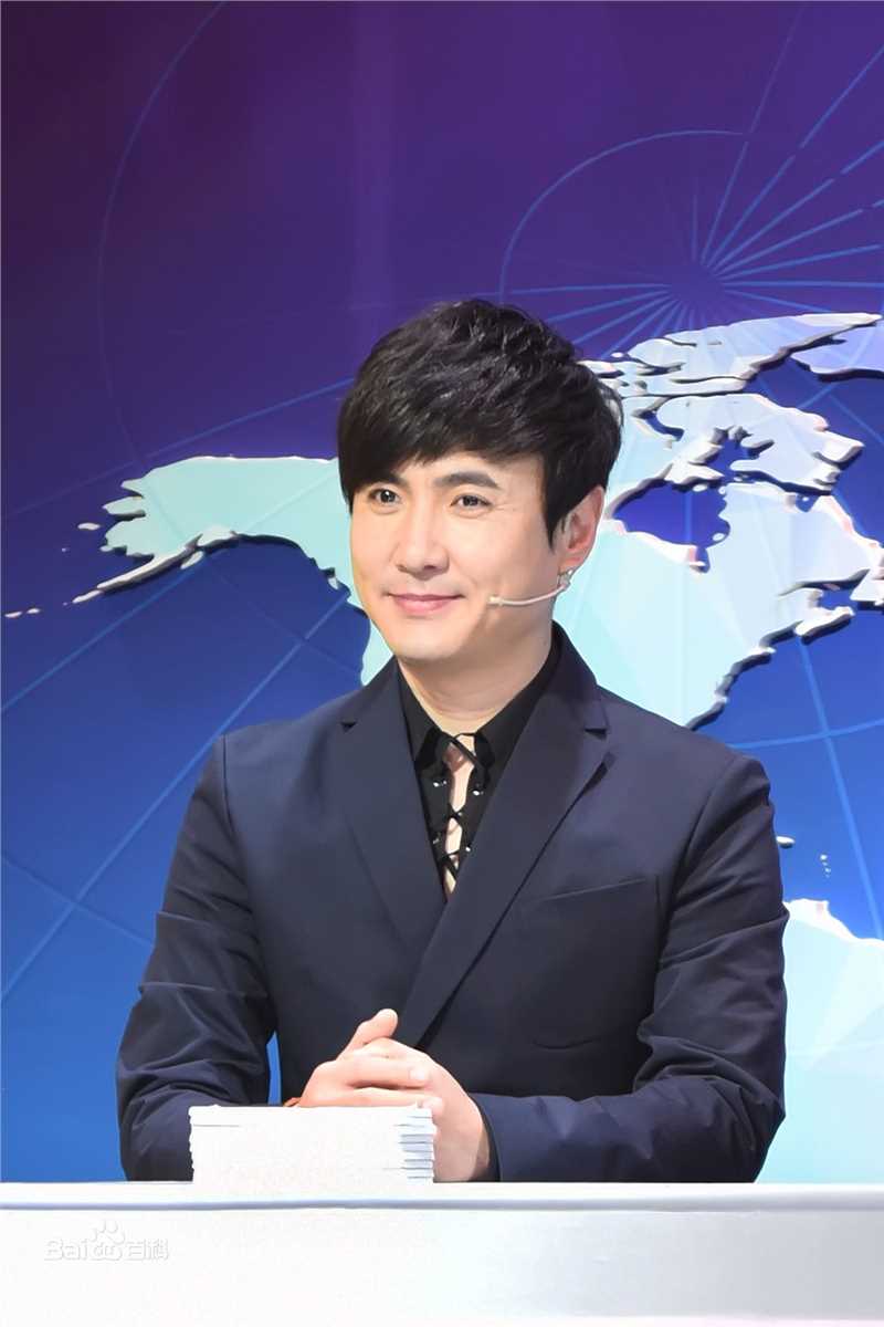 沈腾参加各种活动照片图册