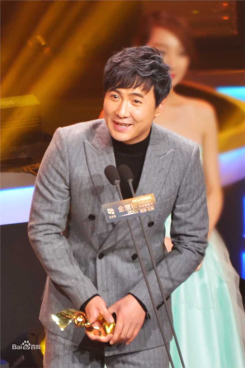 沈腾参加各种活动照片图册