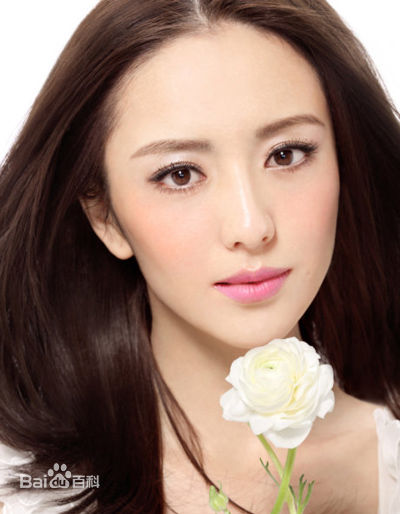 佟丽娅(Tong Liya、 Liliya)精选杂志图册