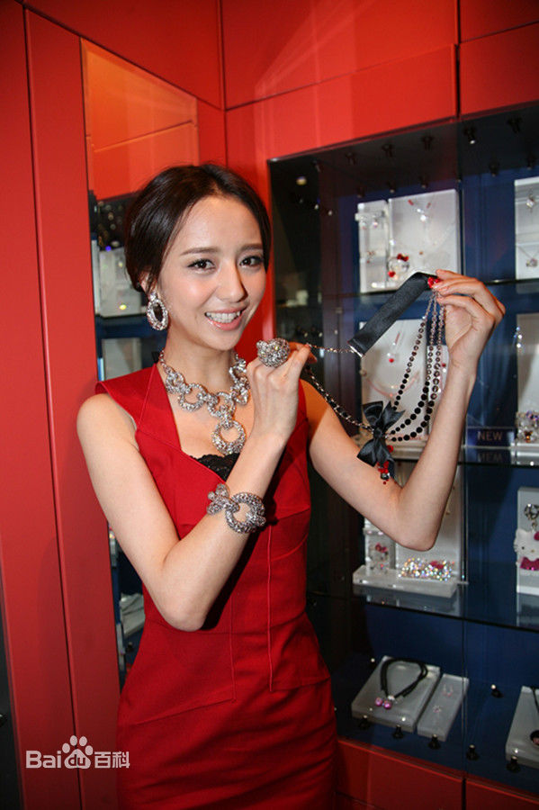 精选佟丽娅(Tong Liya、 Liliya)精彩图册