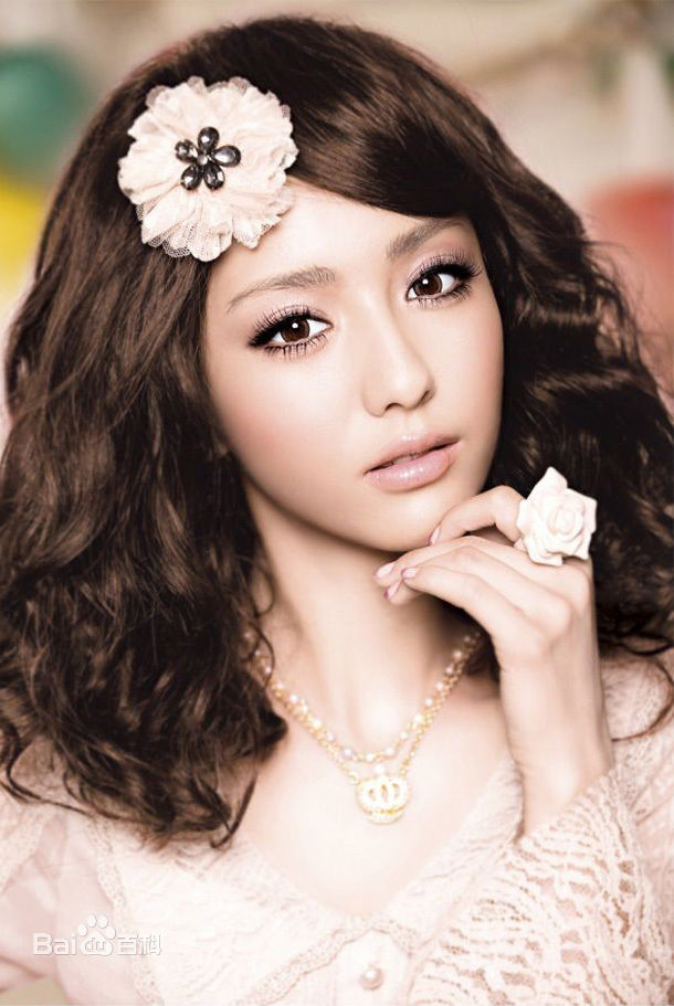 佟丽娅(Tong Liya、 Liliya)精选日系家居图册