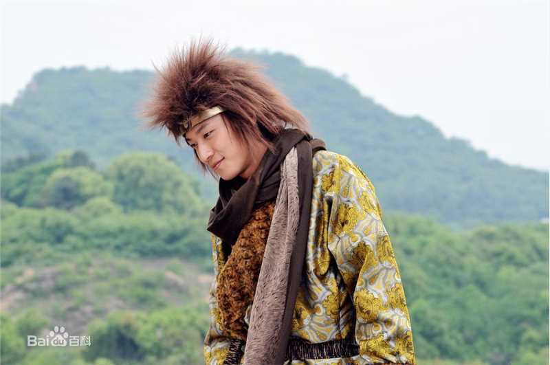 乔任梁(Kimi)2010年《春光灿烂猪九妹》最全剧照