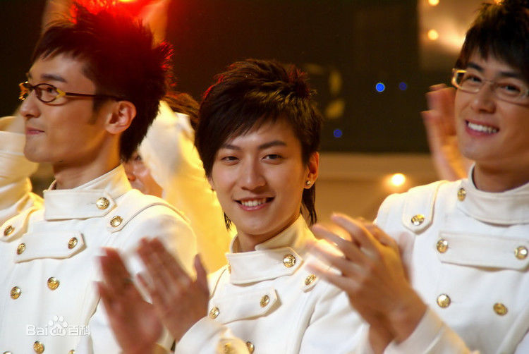 乔任梁(Kimi)2007年好男比赛壁纸壁纸