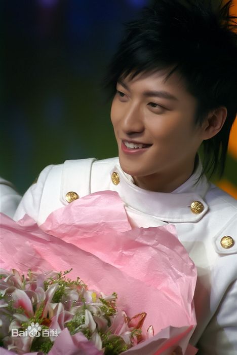 乔任梁(Kimi)2007年好男比赛壁纸壁纸