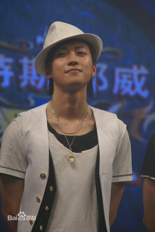 乔任梁(Kimi)2007年好男比赛壁纸壁纸