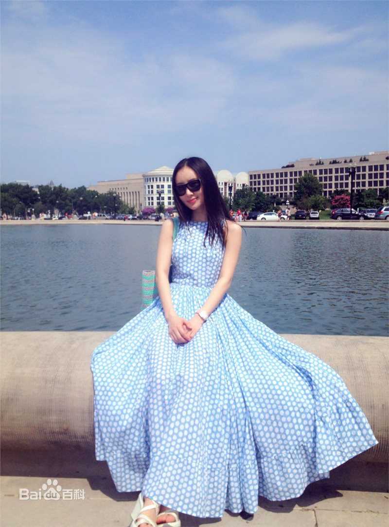 舒畅(Jennifer)旅游时刻前后照片