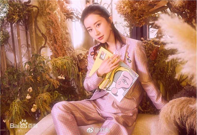 舒畅(Jennifer)机场、街拍生活照