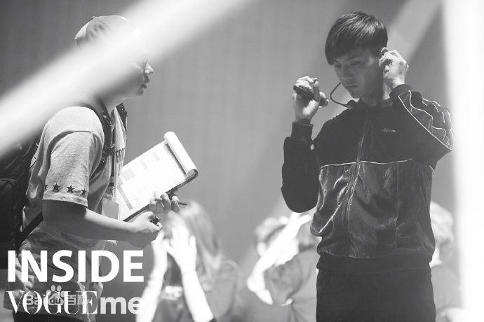 陈伟霆(William Chan)演唱会后台纪实素颜照壁纸