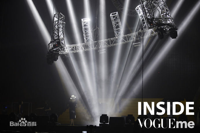 陈伟霆(William Chan)演唱会后台纪实素颜照壁纸