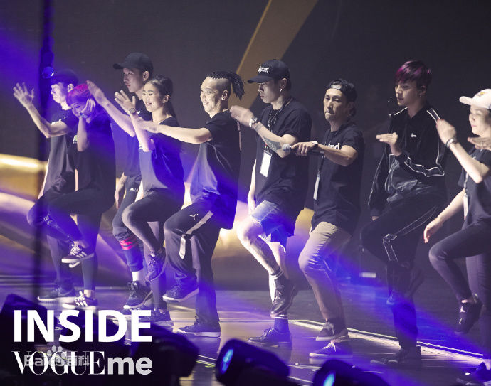 陈伟霆(William Chan)演唱会后台纪实素颜照壁纸