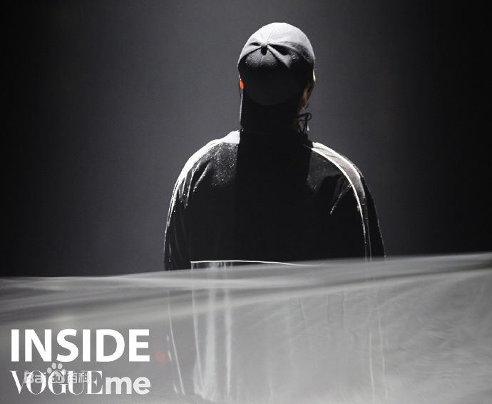 陈伟霆(William Chan)演唱会后台纪实素颜照壁纸