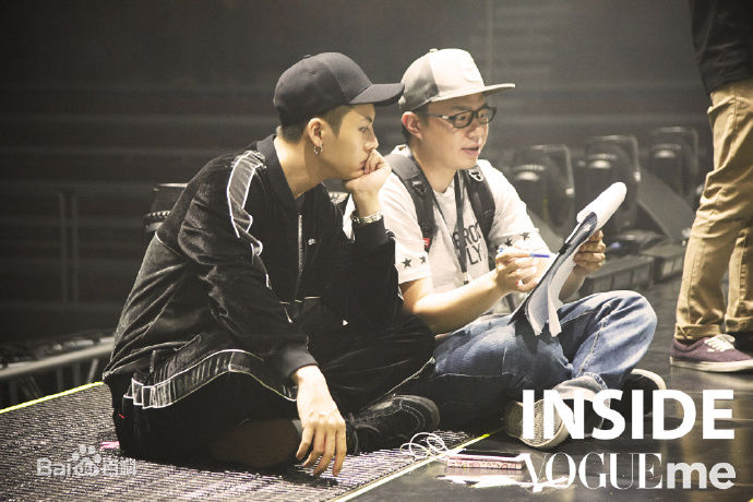 陈伟霆(William Chan)演唱会后台纪实素颜照壁纸