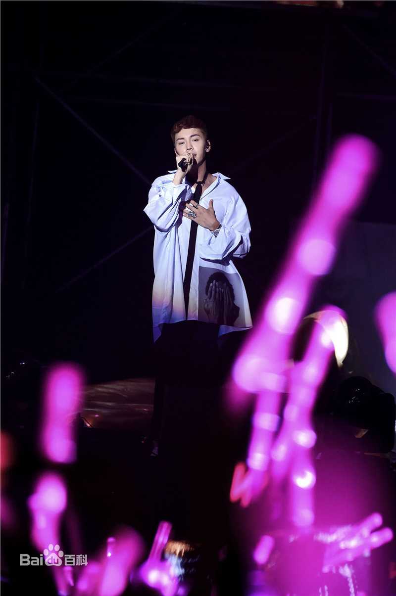 陈伟霆(William Chan)2016InsideMe巡回演唱会生活照相册