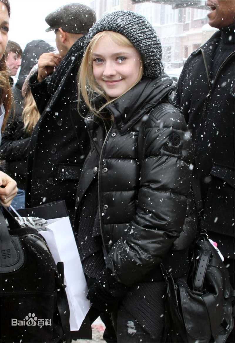 达科塔·范宁(Dakota Fanning)精彩图册