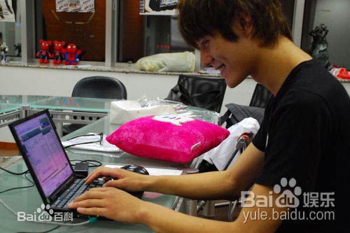 张超(Juck Zhang)出席活动照片壁纸壁纸