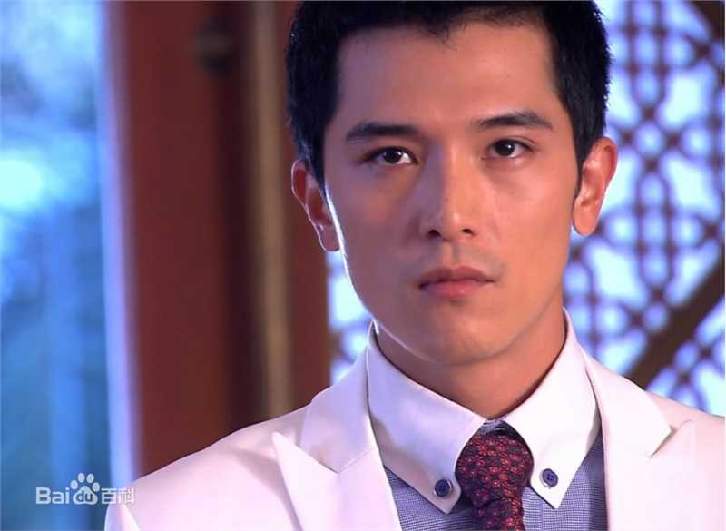 邱泽(Roy Chiu、ロイ·チウ)《爱情睡醒了》精选剧照