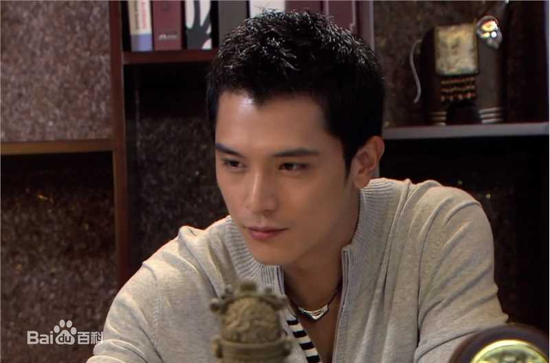 邱泽(Roy Chiu、ロイ·チウ)《爱情睡醒了》精选剧照