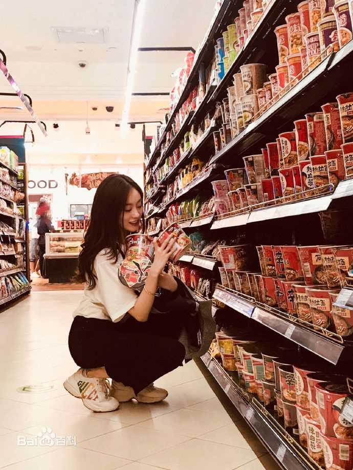 精选祝绪丹(Bambi)图片