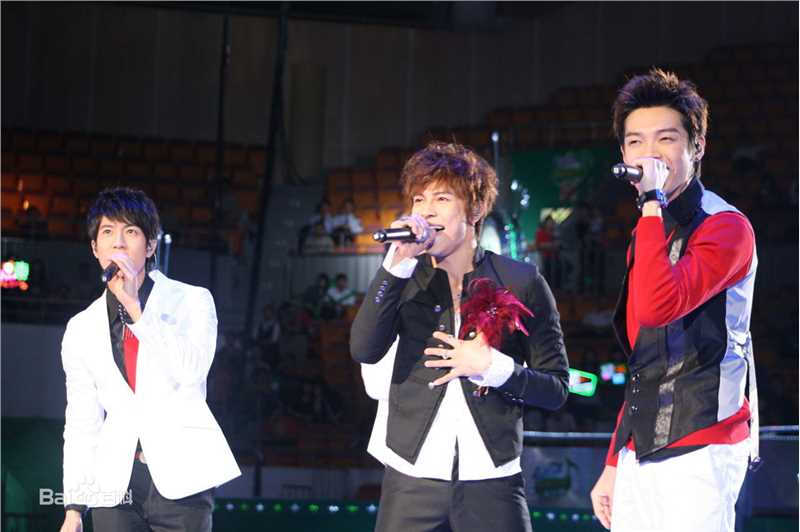 汪东城(Jiro Wang)2010.2.28雪碧流行音乐榜生活照相册