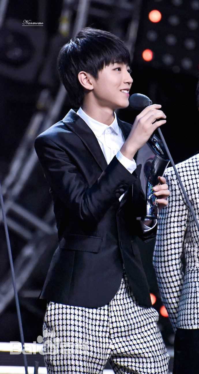 王俊凯(Karry)颁奖典礼图片图册