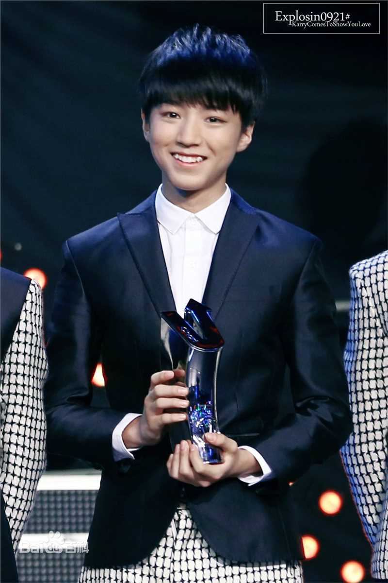 王俊凯(Karry)颁奖典礼图片图册