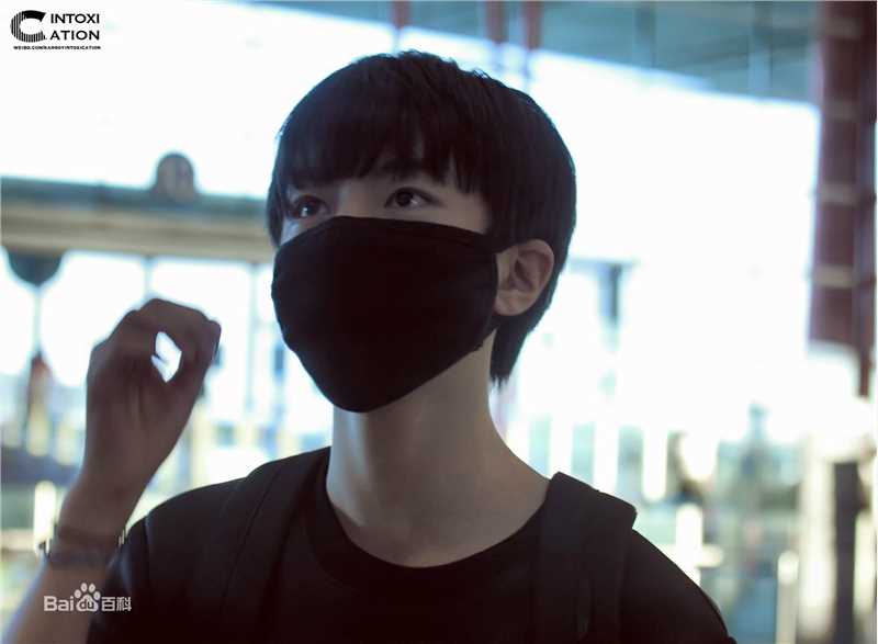 王俊凯(Karry)机场图册(一)素颜照相册