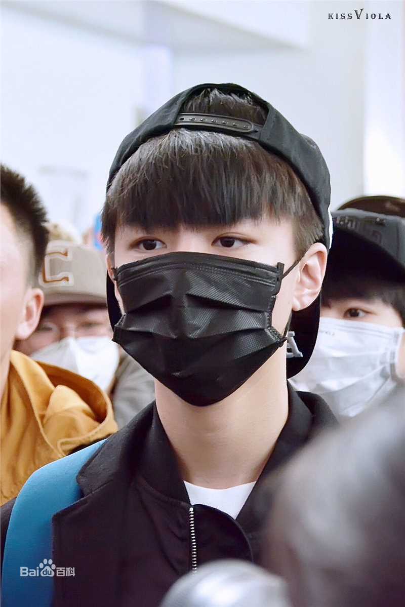 王俊凯(Karry)机场图册(一)素颜照相册