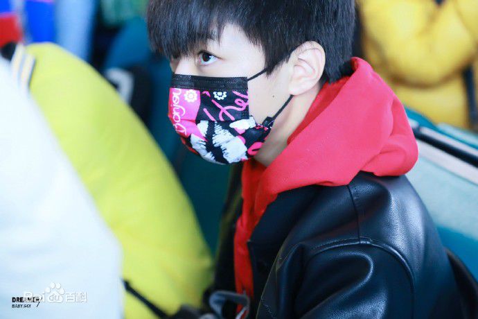 王俊凯(Karry)机场图册(一)素颜照相册