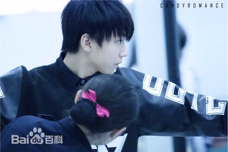 王俊凯(Karry)机场图册(一)素颜照相册