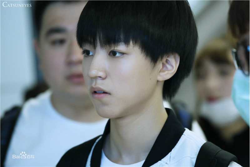 王俊凯(Karry)机场图册(一)素颜照相册