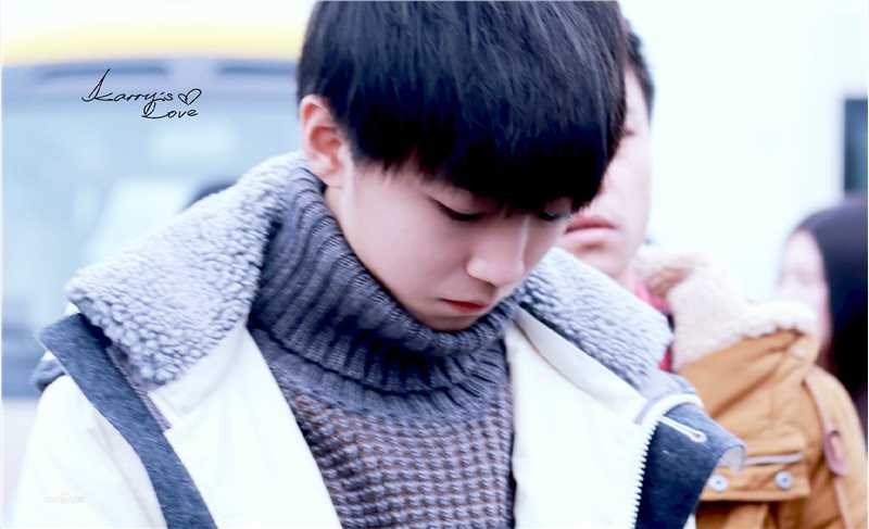 王俊凯(Karry)机场图册(一)素颜照相册