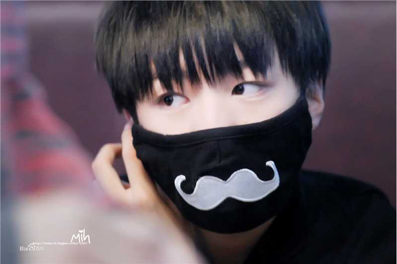 王俊凯(Karry)机场图册(一)素颜照相册