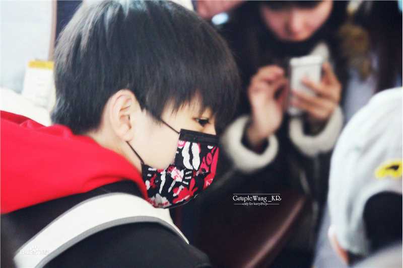 王俊凯(Karry)机场图册(一)素颜照相册