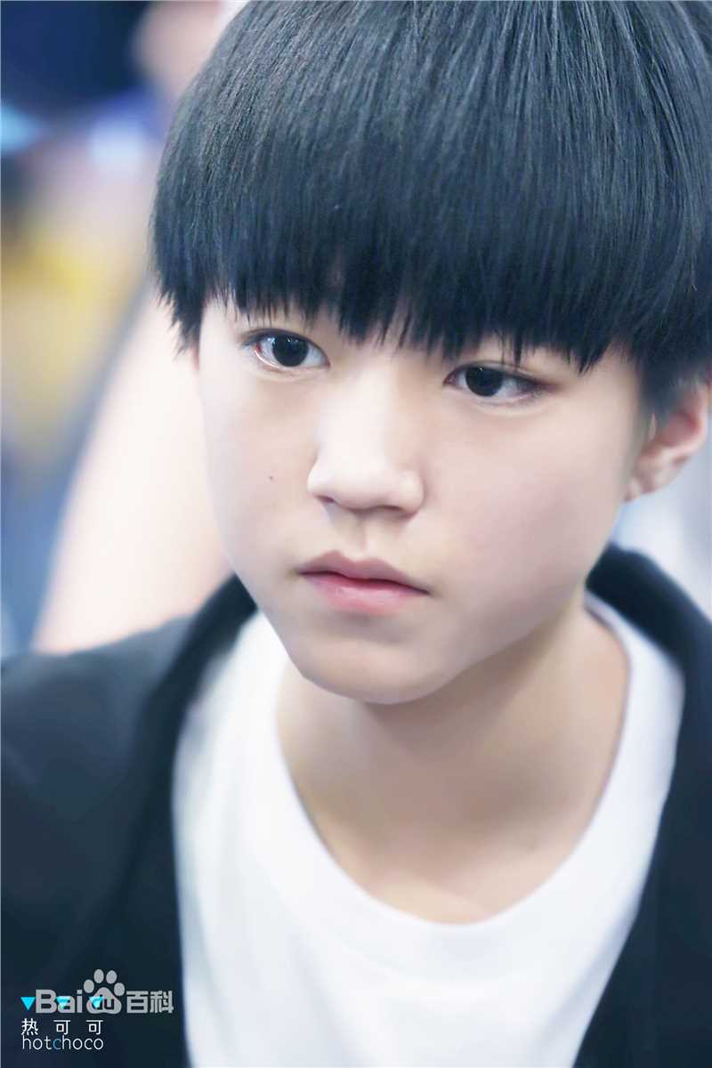 王俊凯(Karry)机场图册(一)素颜照相册