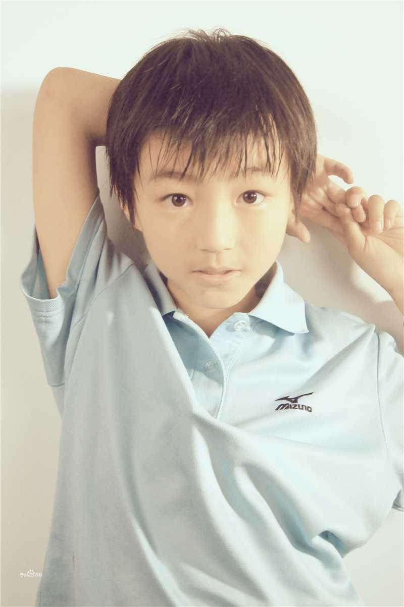 王俊凯(Karry)童年前后照片